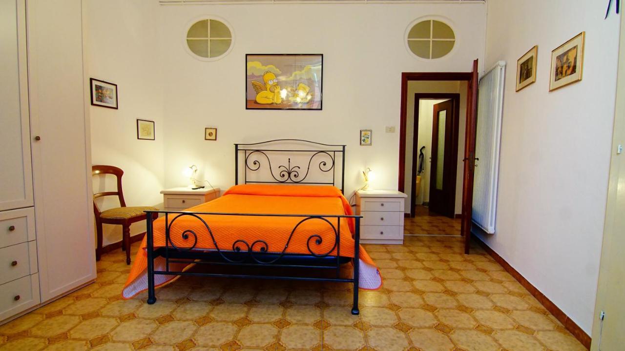 Appartamento Nel Borgo Medievale 莱万托 外观 照片
